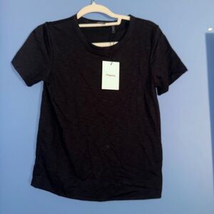 NWT Theory Black TILMA Tee — Luxe Quality
